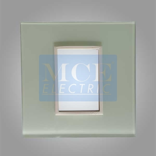 Matrix White Glass Three