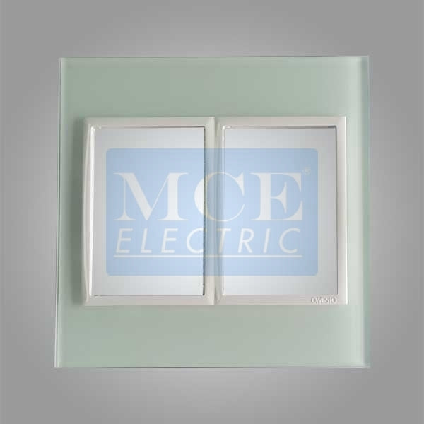 Matrix White Glass Four